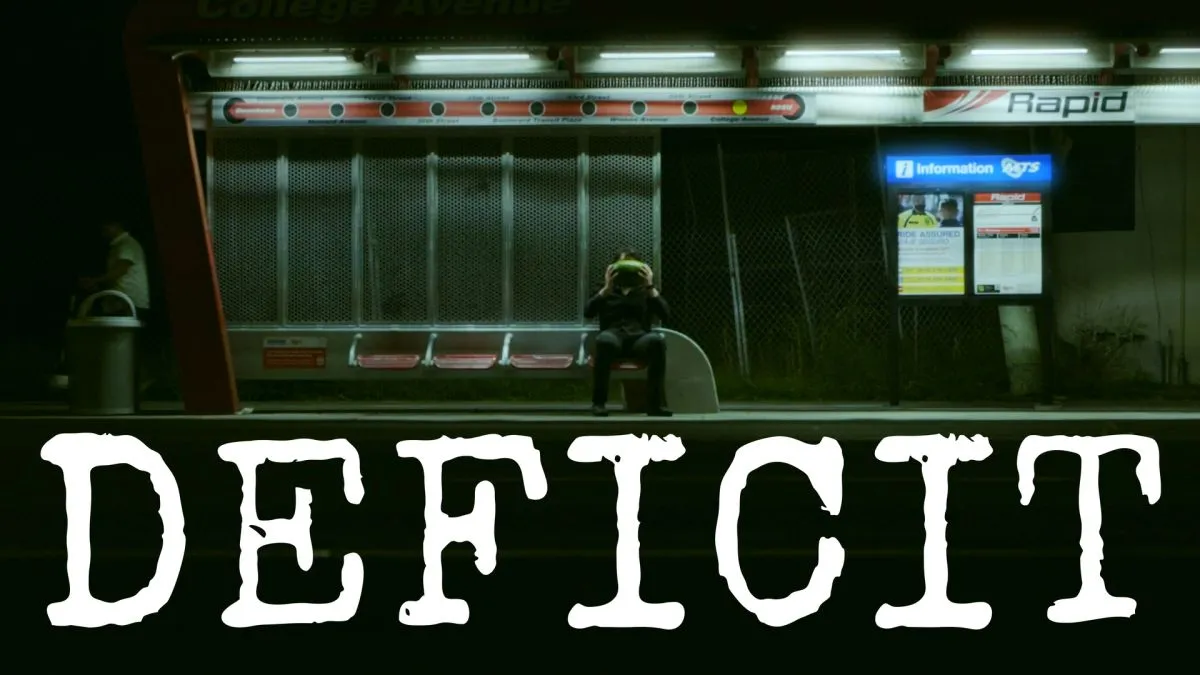 DEFICIT — photo 5