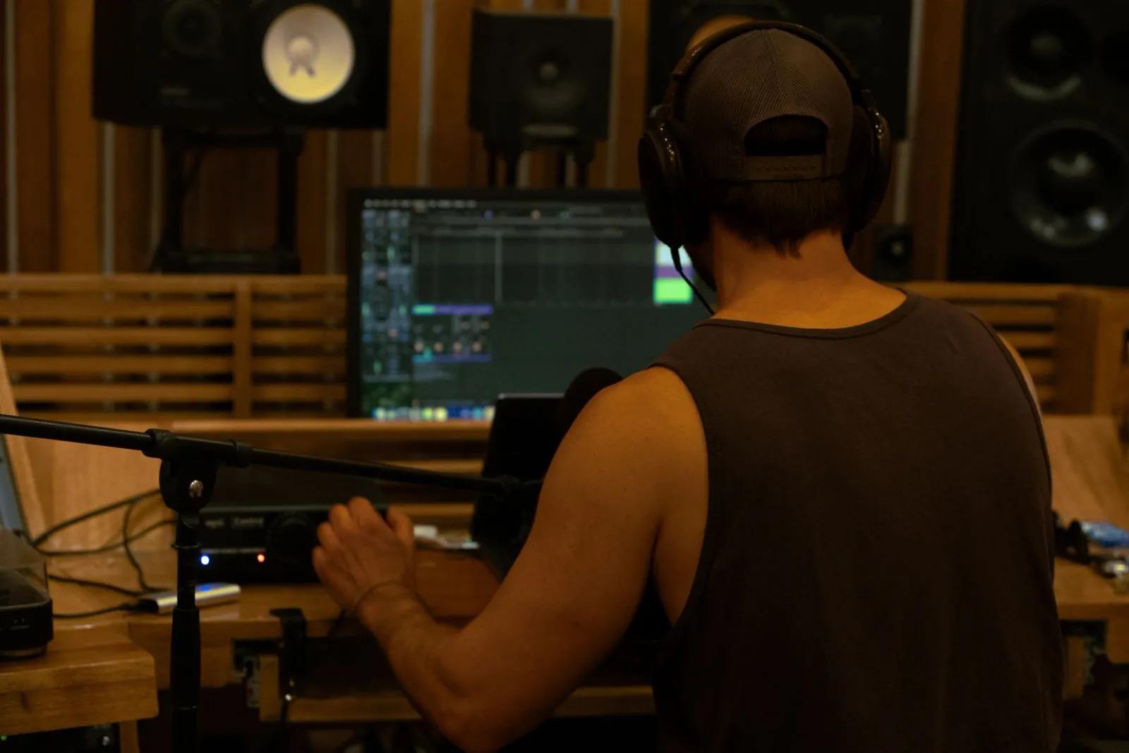 TrackOne Studio Session — photo 7