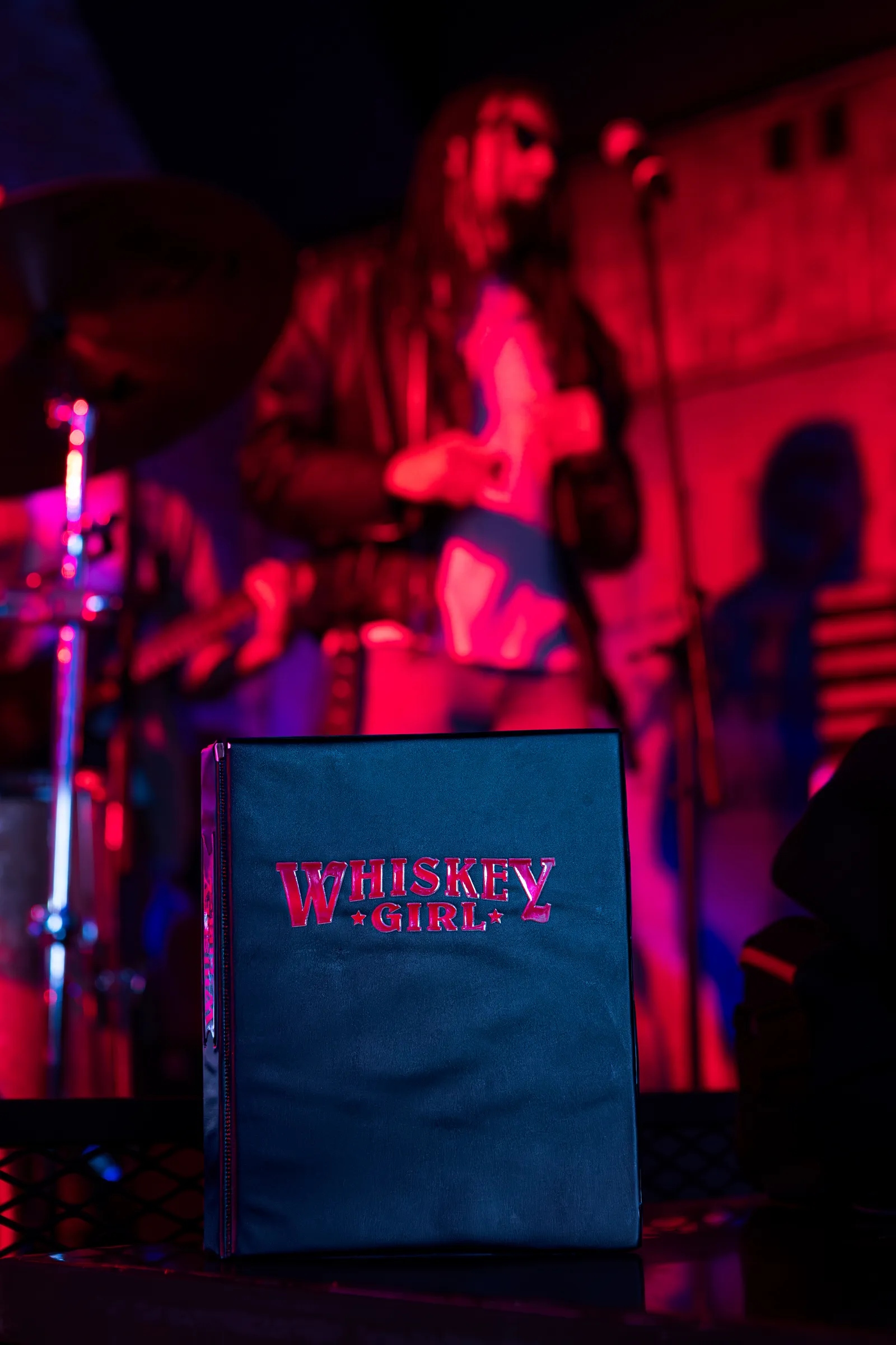 The Gravities — "Te Gusta" + "Flavours" (Live at Whiskey Girl) — photo 2